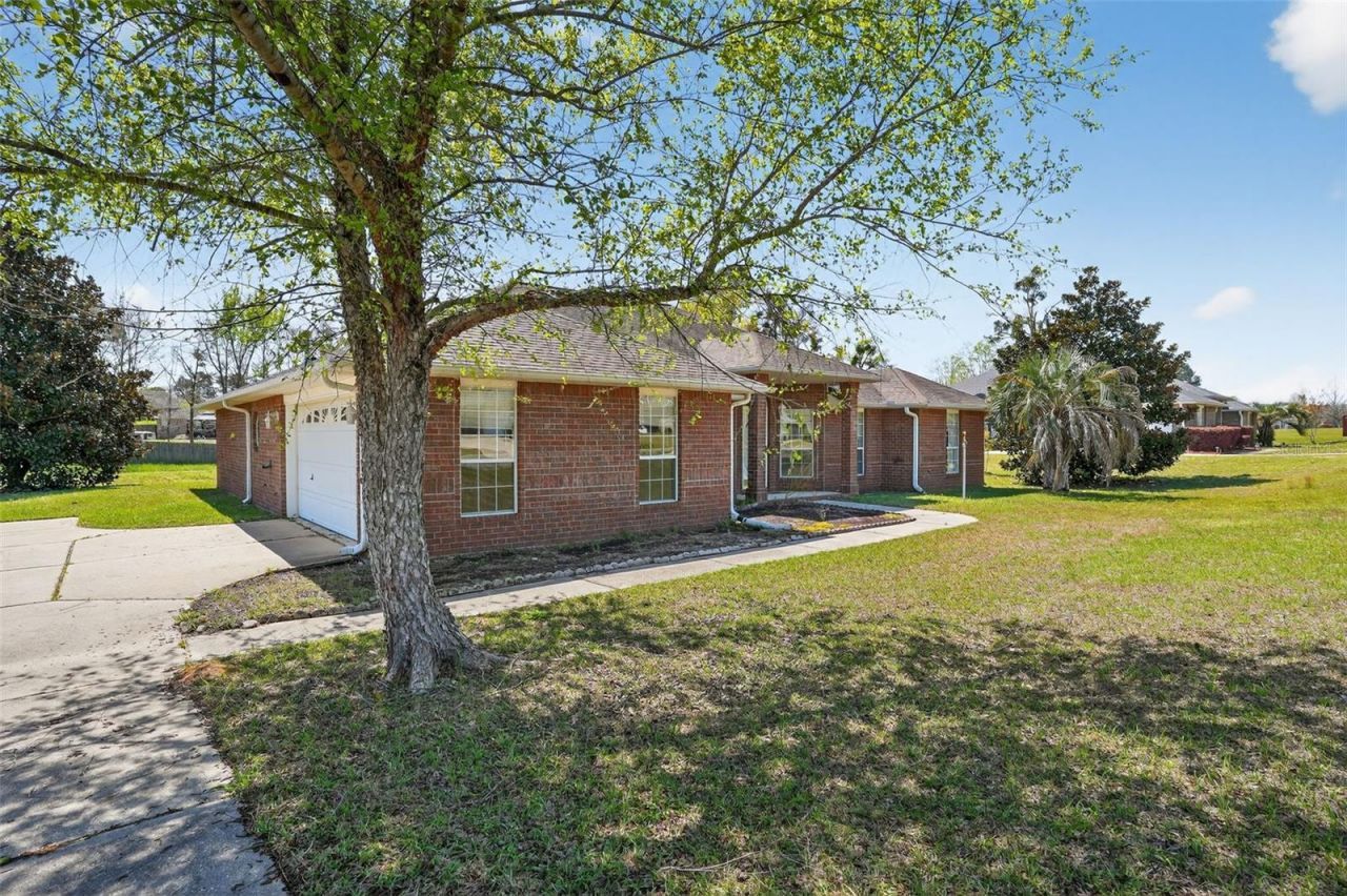 953 Chesapeake Trail, Cantonment, FL 32533 Photo