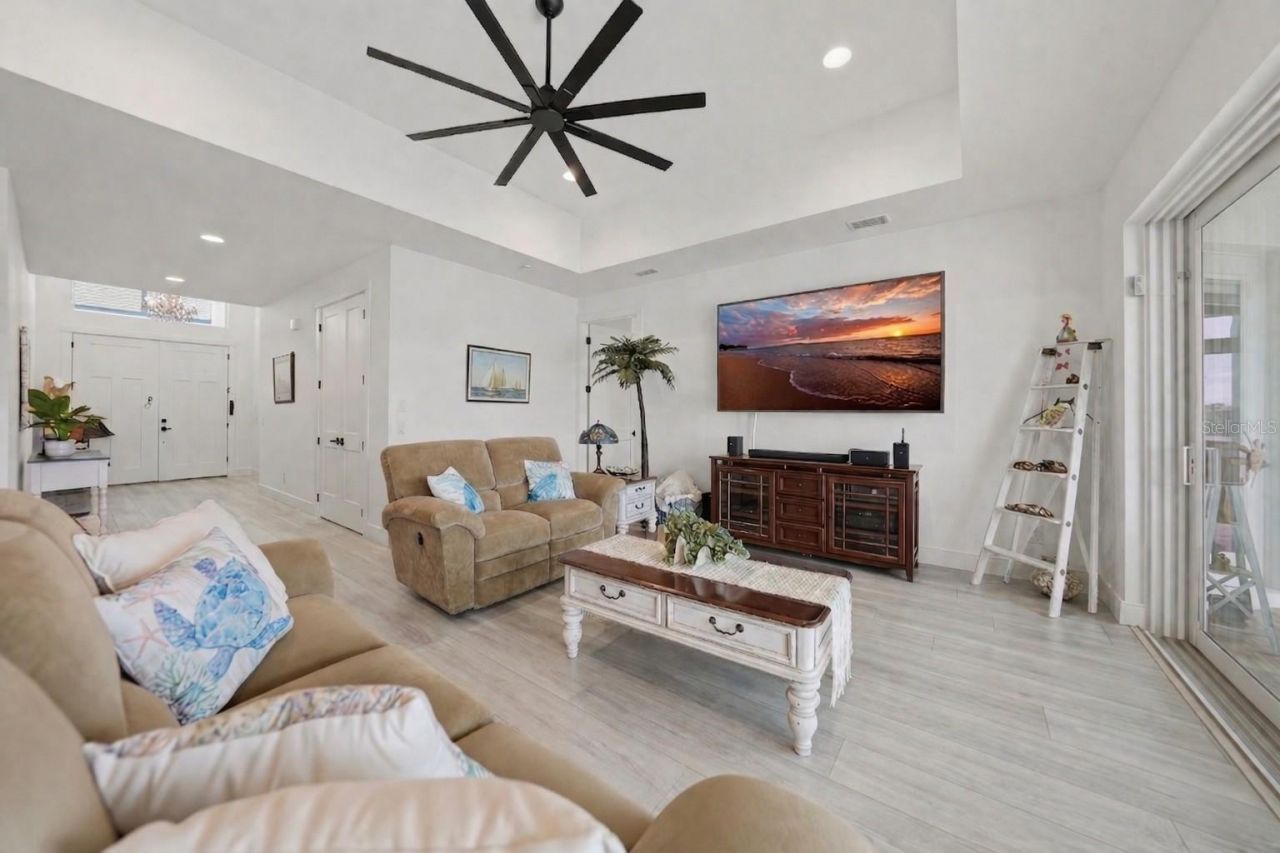 2750 W Marion Avenue, Punta Gorda, FL 33950 Photo