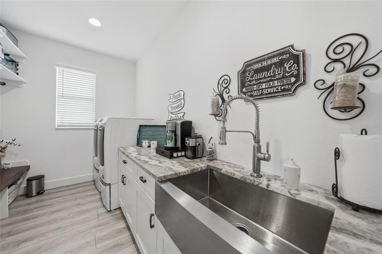 2750 W Marion Avenue, Punta Gorda, FL 33950 Photo