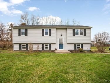 4806 Cottage Court, Lockport, NY 14094