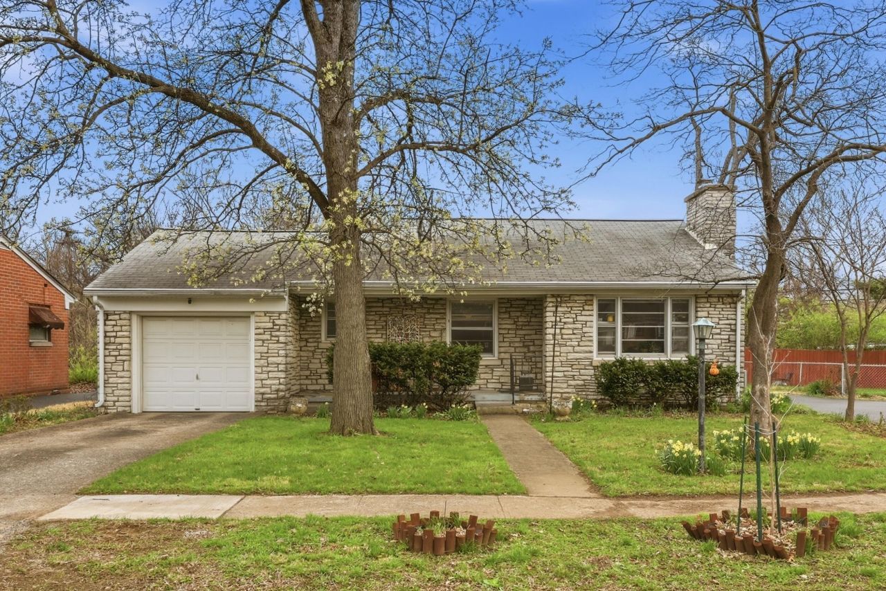 503 Lone Oak Drive, Lexington, KY 40503 Main Photo