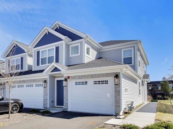 377 Masters Drive , Addison, IL 60101