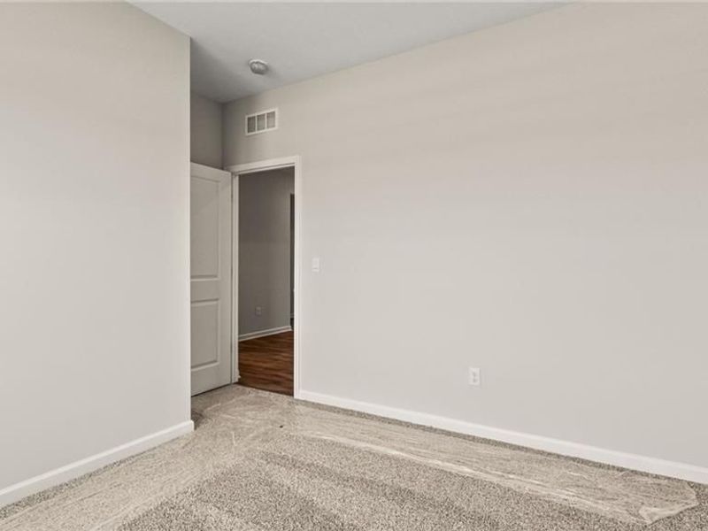 461 Hollywood Boulevard, Xenia, OH 45385 Photo 9