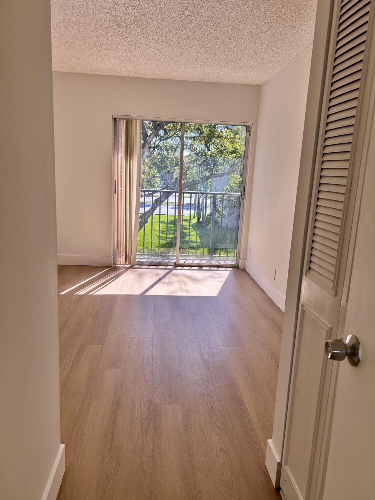 8540 N Sherman Circle, Unit 305, Miramar, FL 33025 Photo