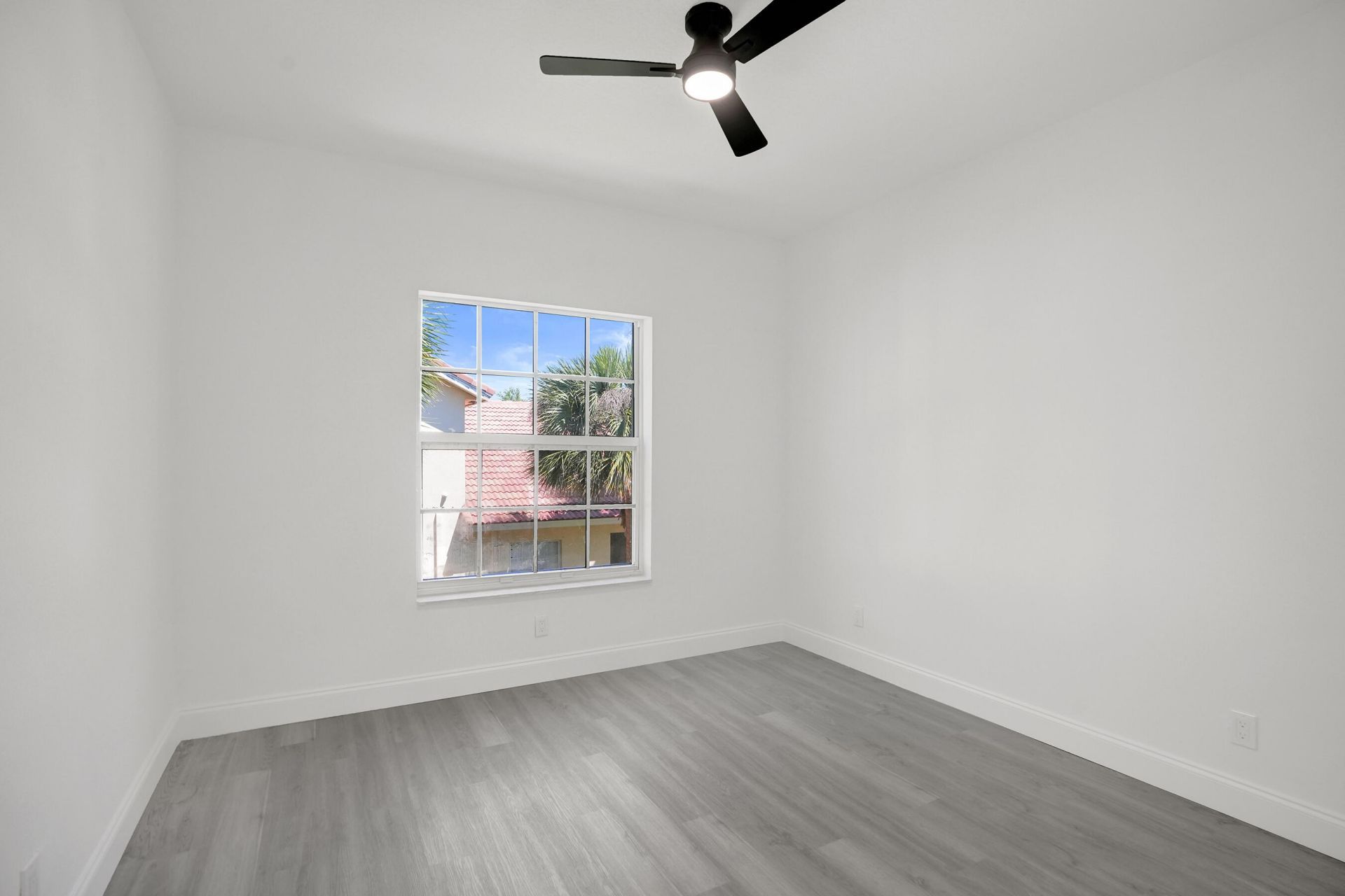 1255 NW 27th Avenue, Pompano Beach, FL 33069 Photo