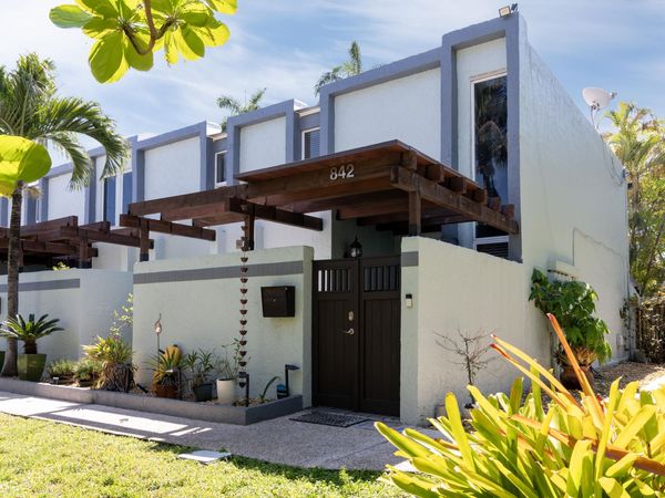 842 NE 20th Drive, Unit 842, Wilton Manors, FL 33305