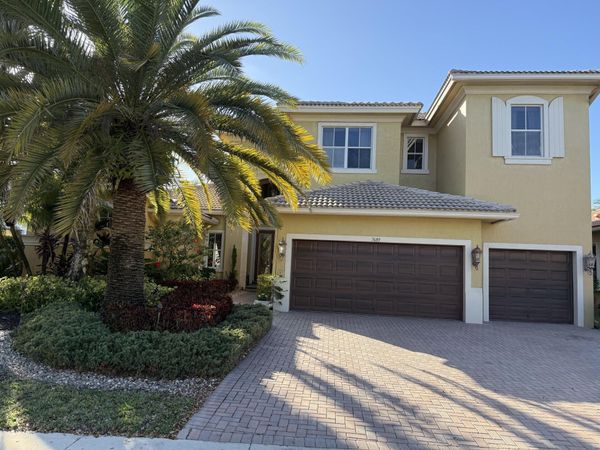 7689 NW 117th Lane, Parkland, FL 33076