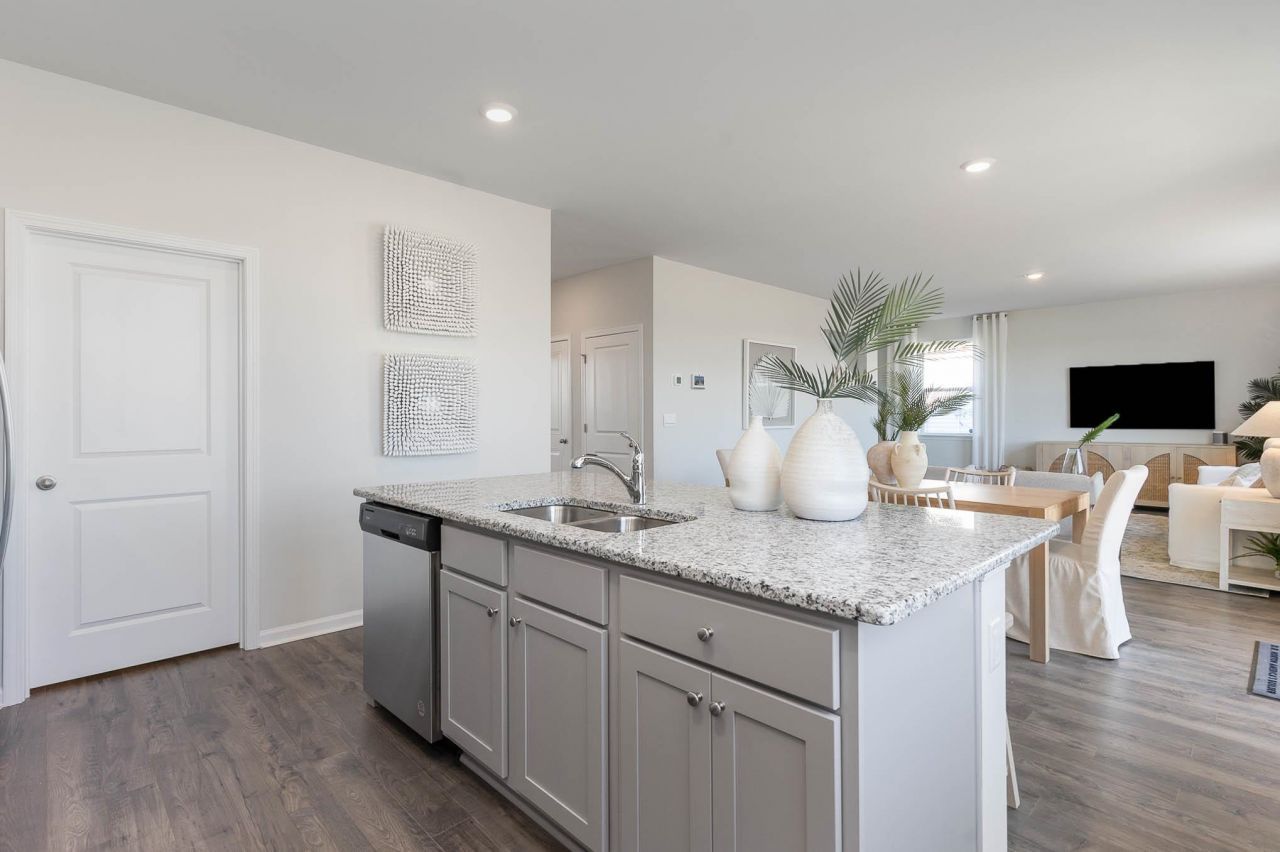 208 Summer Duck Pl. Photo 8