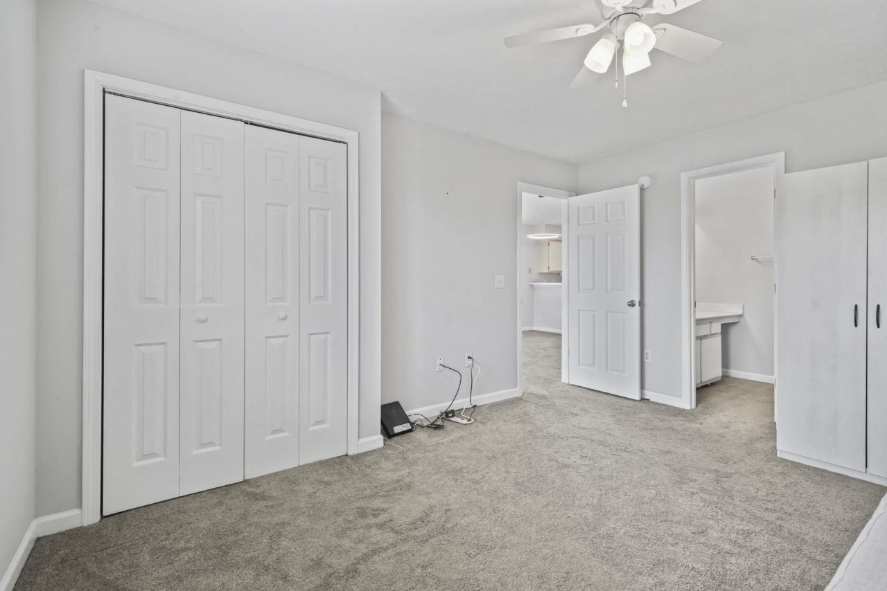 602 Waterway Village Blvd Photo 15