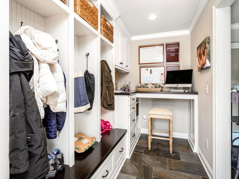 1865 Collingswood Road, Columbus, OH 43221 Photo 13