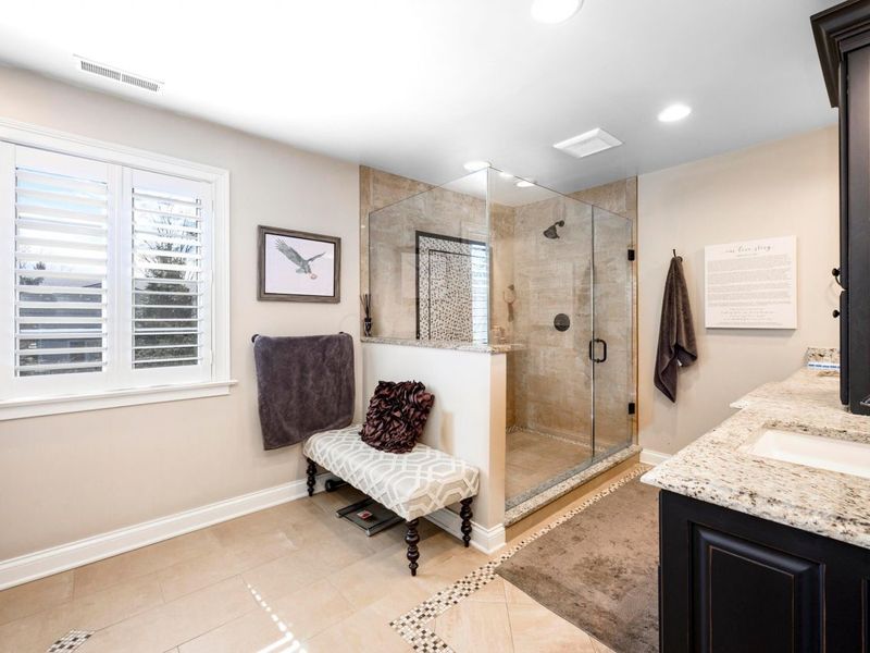 1865 Collingswood Road, Columbus, OH 43221 Photo 23