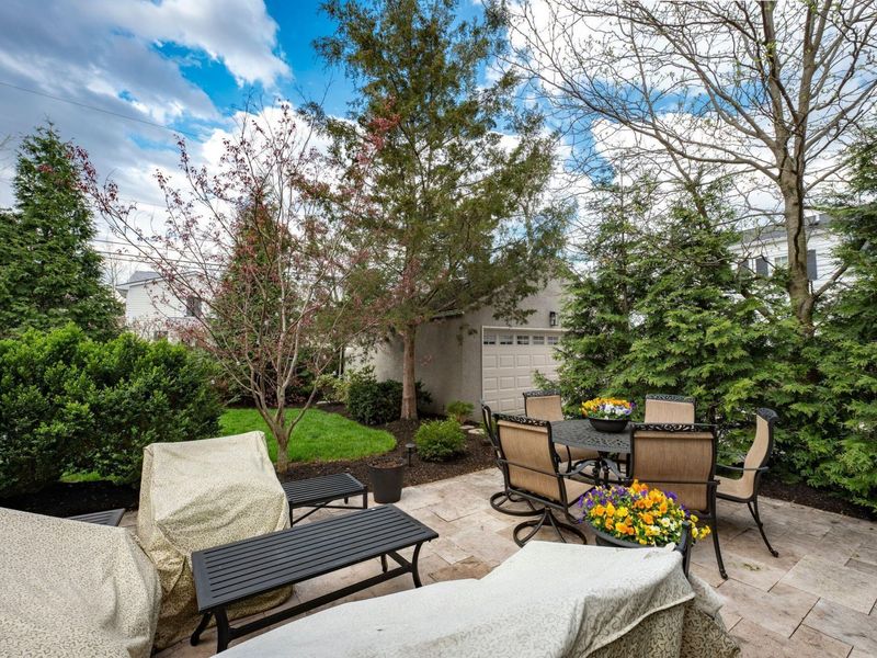 1865 Collingswood Road, Columbus, OH 43221 Photo 29