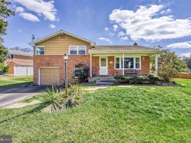 2420 AUBURN ROAD, YORK, PA 17402