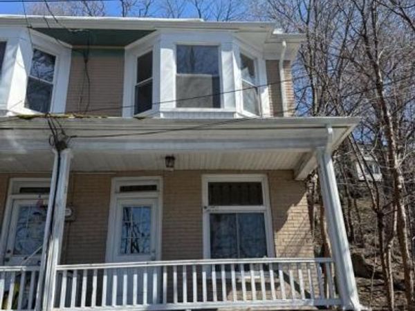 223 SCHUYLKILL AVENUE , TAMAQUA, PA 18252