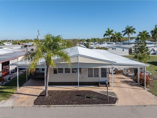 3373 Rainbow LN, NORTH FORT MYERS, FL 33903