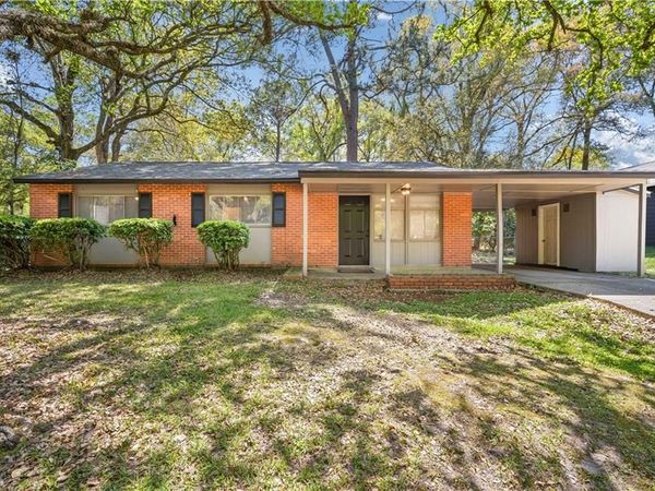 4153 Yorkshire Lane, Mobile, AL 36609