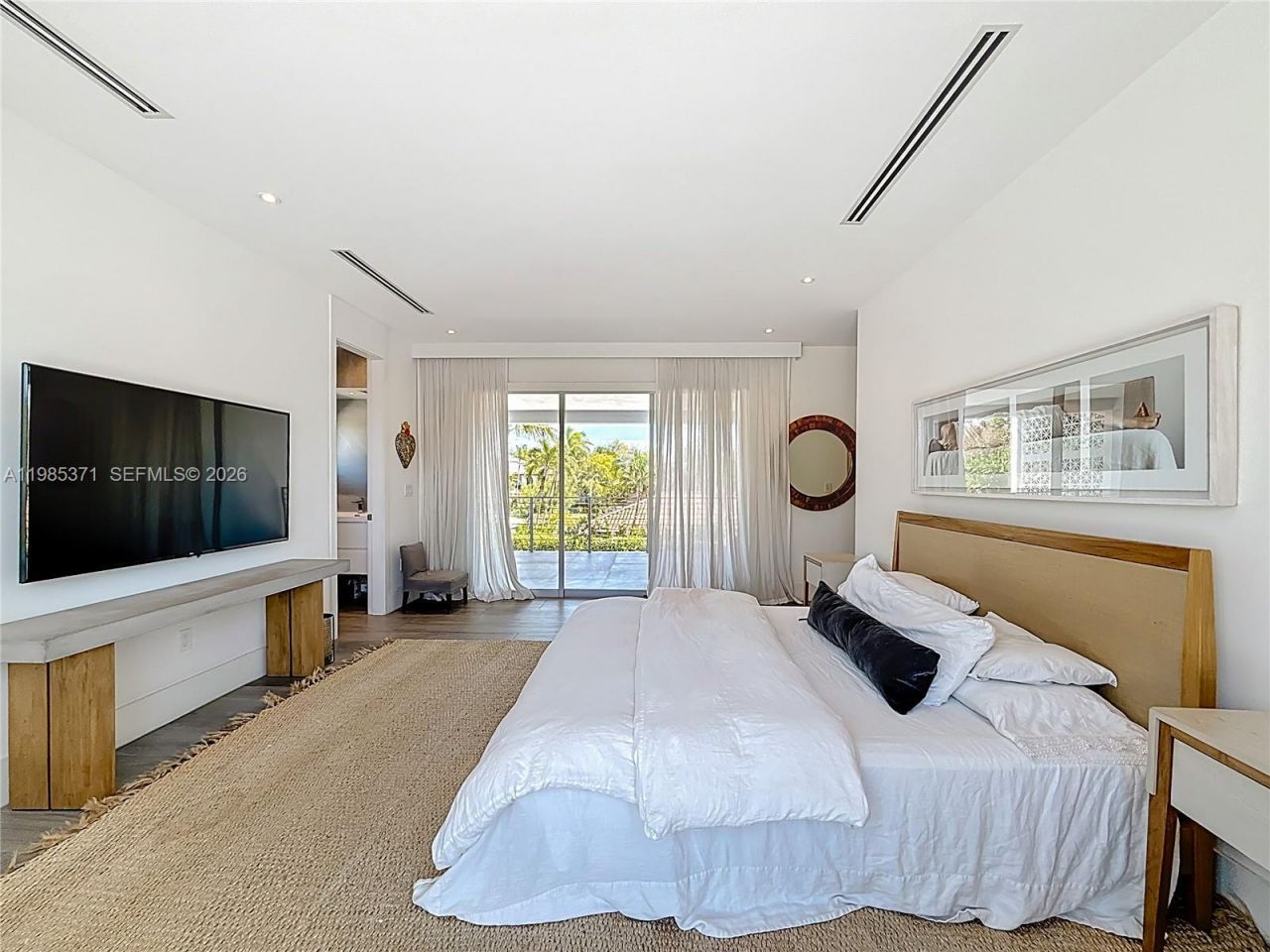 561 Warren Ln, Key Biscayne, FL 33149 Photo