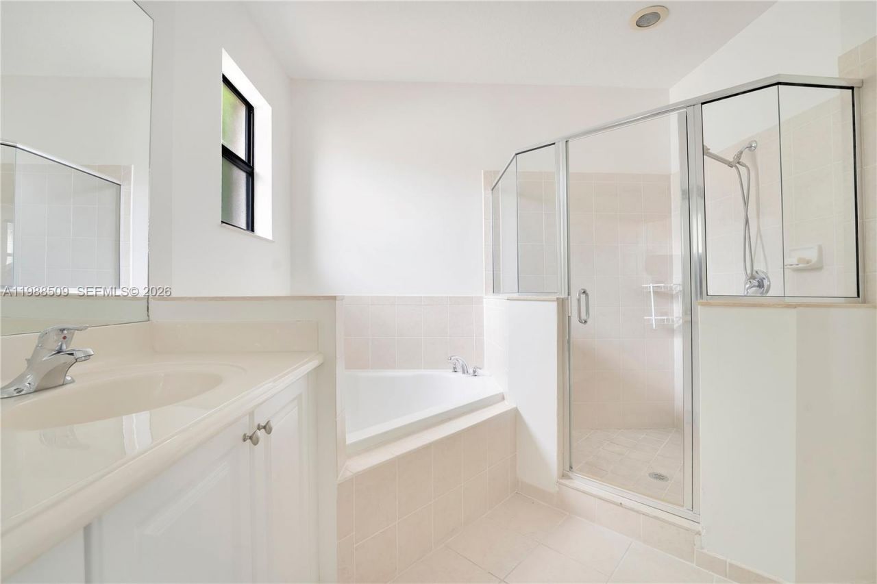 23484 SW 112th Ct , Homestead, FL 33032 Photo