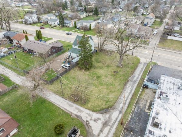 2130 Lewis Avenue, North Chicago, IL 60064