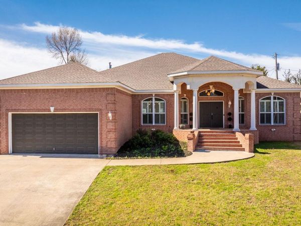 1114 Claycut Circle, North Little Rock, AR 72116