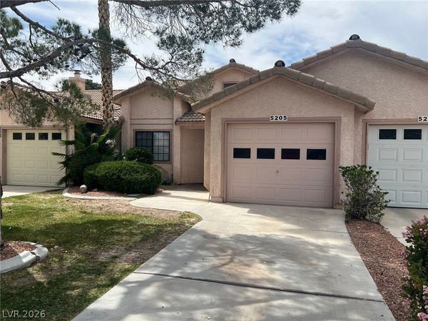 5205 Orchard Hills Avenue , Las Vegas, NV 89130