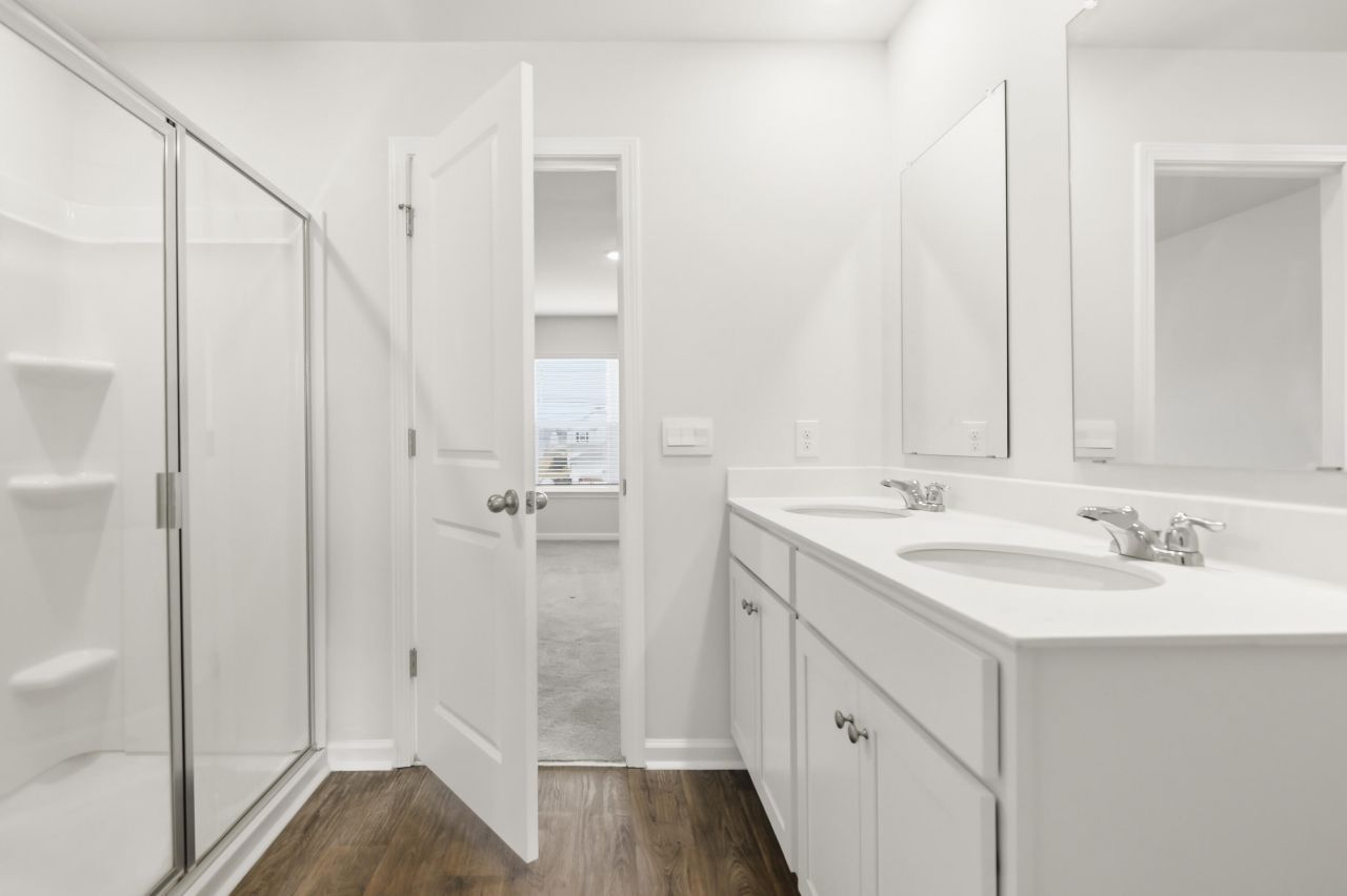 806 Lilyford Lane Photo 21