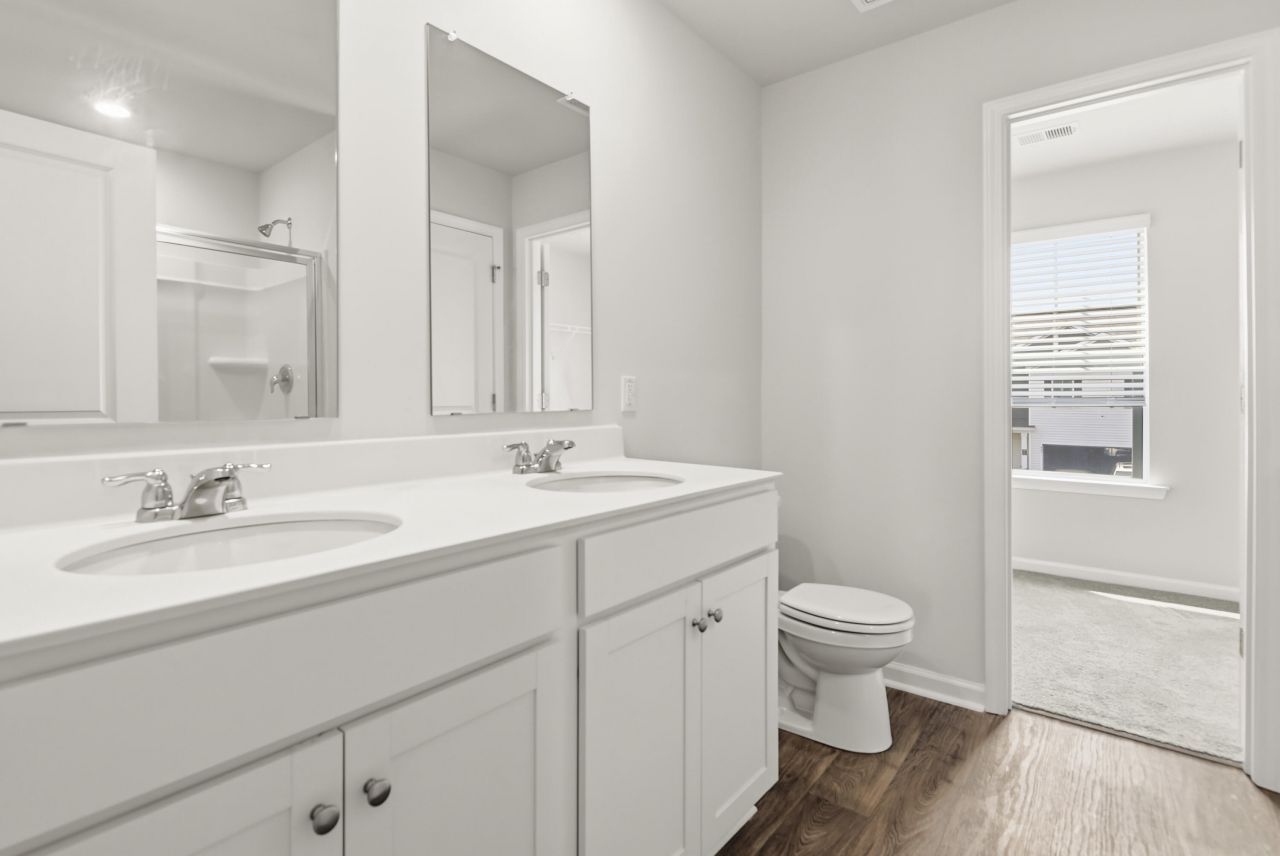 806 Lilyford Lane Photo 22