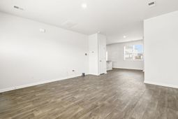 806 Lilyford Lane photo 4