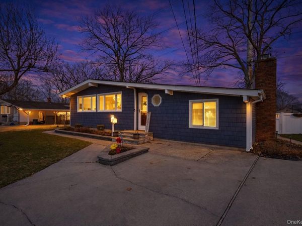8 Duane Drive, Ronkonkoma, NY 11779