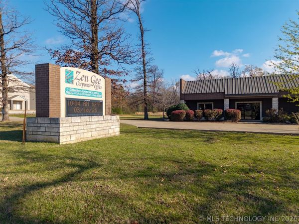 1328 W Main , Antlers, OK 74523