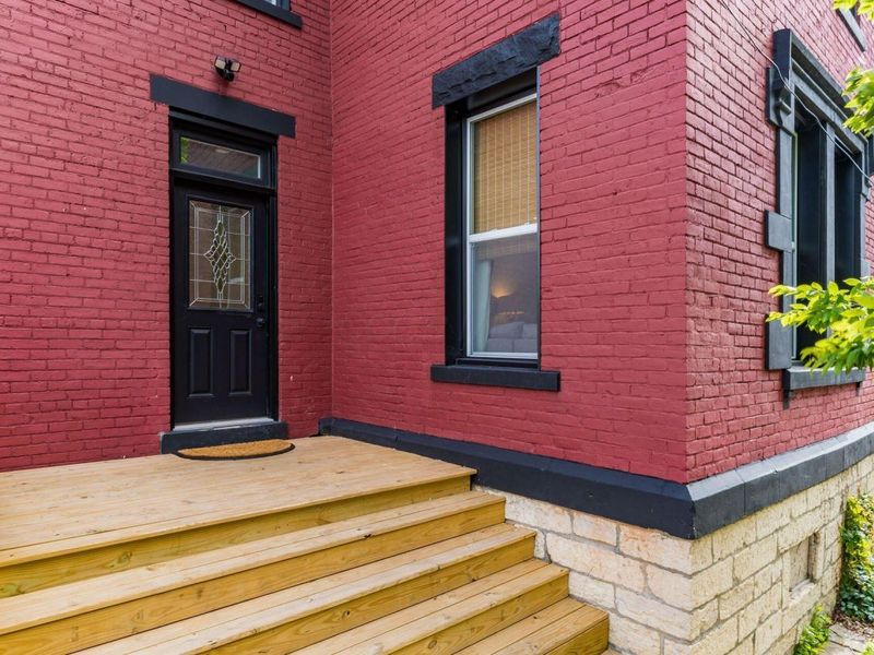 426 Siebert Street , Columbus, OH 43206 Photo 2