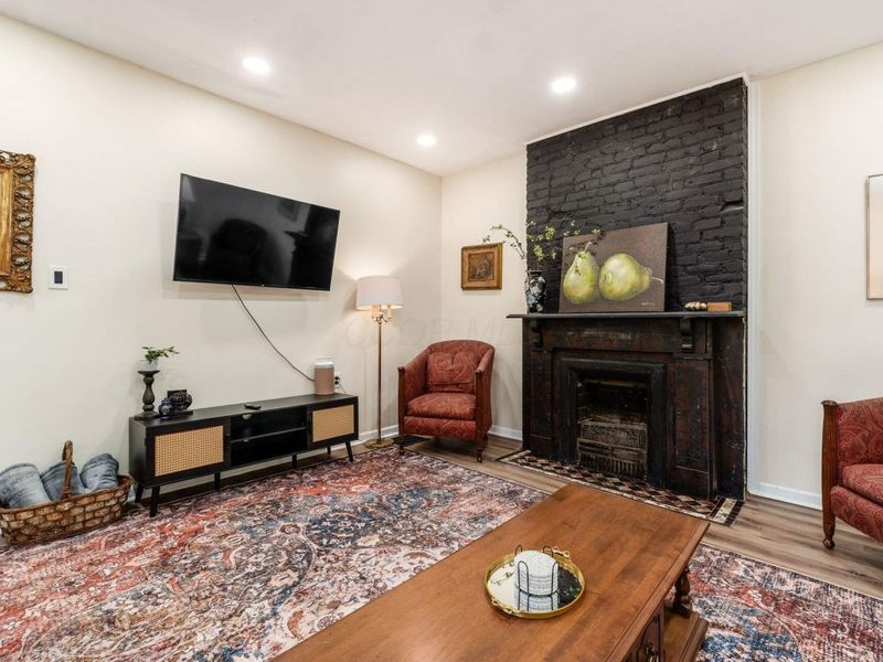 426 Siebert Street , Columbus, OH 43206 Photo 6