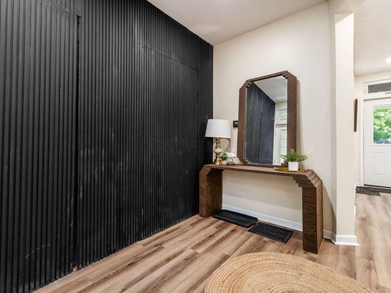 426 Siebert Street , Columbus, OH 43206 Photo 8