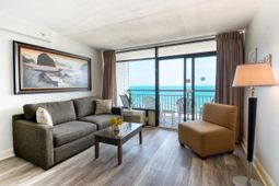 1501 Ocean Blvd. S photo 4