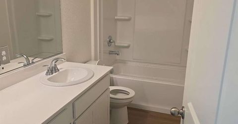 10327 Dal Ct, Elk Grove, CA 95757 Photo