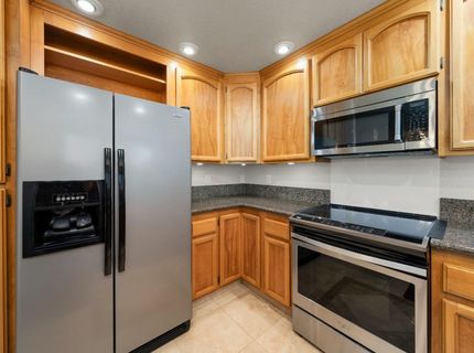 7349 Widener Way, Sacramento, CA 95842 Photo