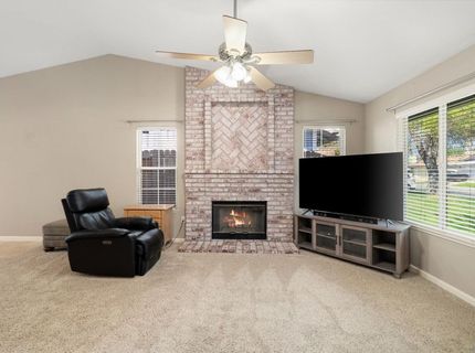 7349 Widener Way, Sacramento, CA 95842 Photo