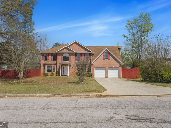 2124 Hairston Creek Parkway, Decatur, GA 30035