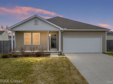 2276 Champion Drive, Burton, MI 48519