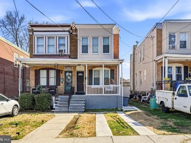 11 E ATLANTIC AVENUE, AUDUBON, NJ 08106