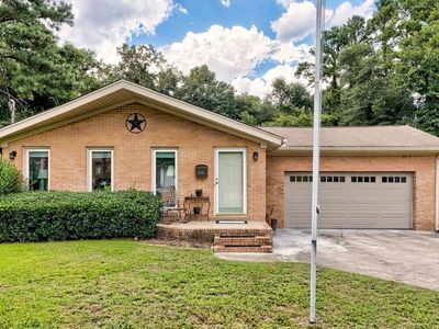 1802 D Avenue , West Columbia, SC 29169