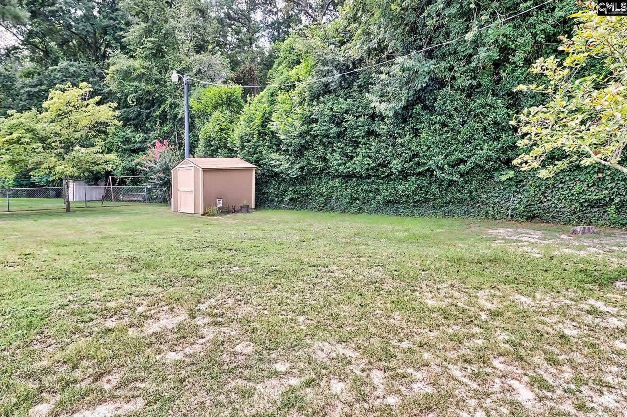 1802 D Avenue  Photo 6