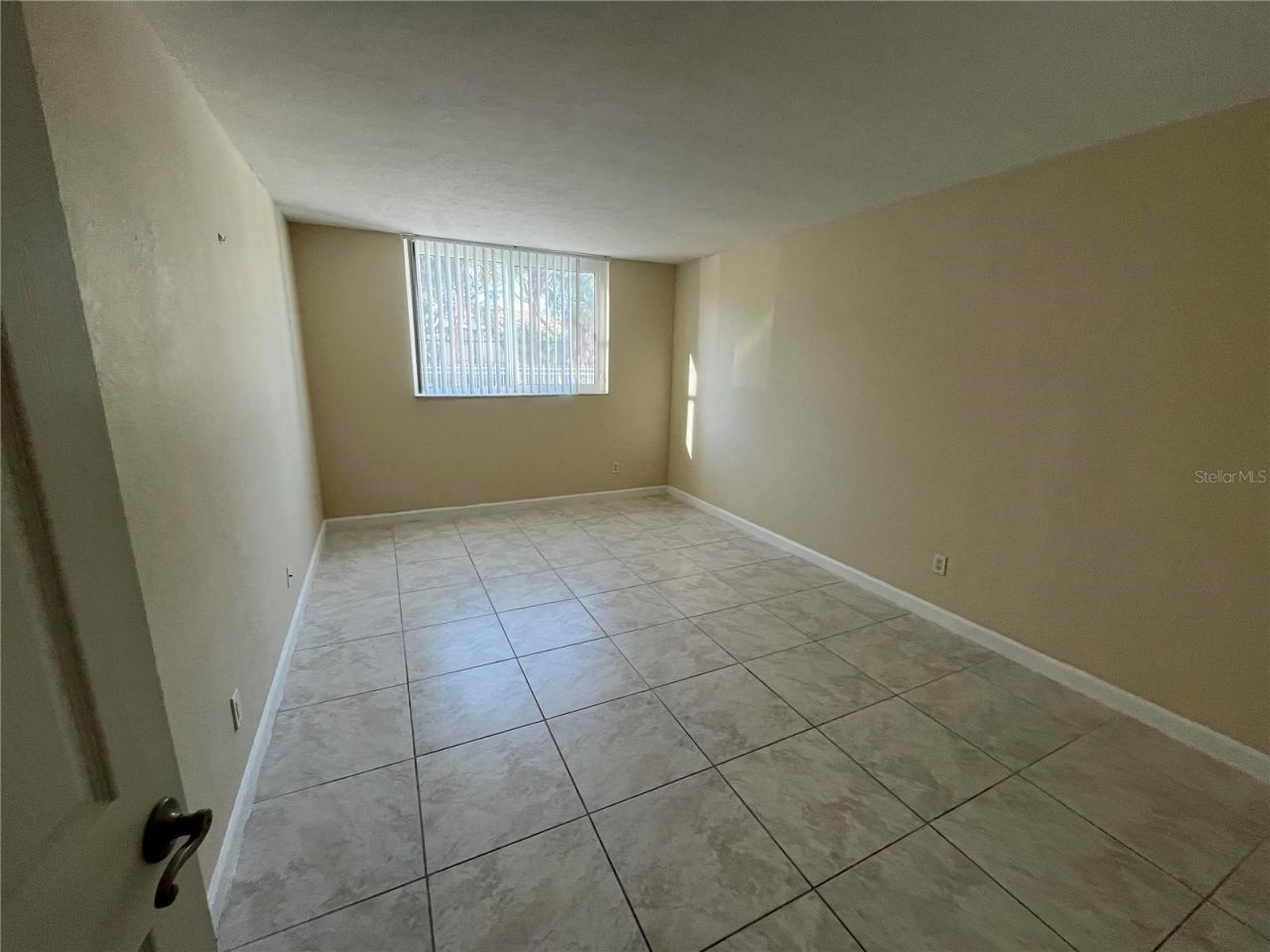 2650 Coconut Bay Ln Lane, Unit 513, Sarasota, FL 34237 Photo