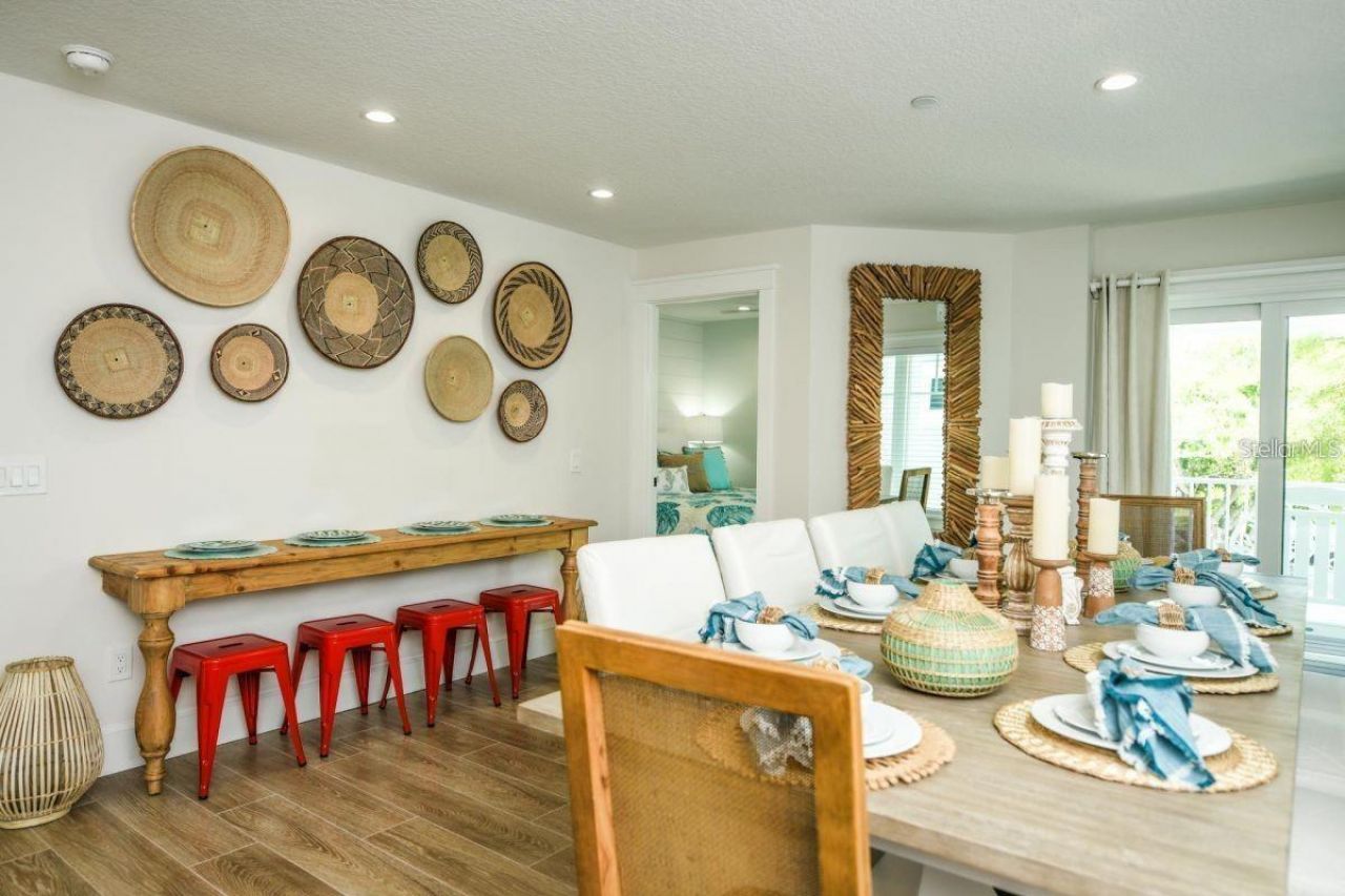 332 Avenida De Mayo, Sarasota, FL 34242 Photo