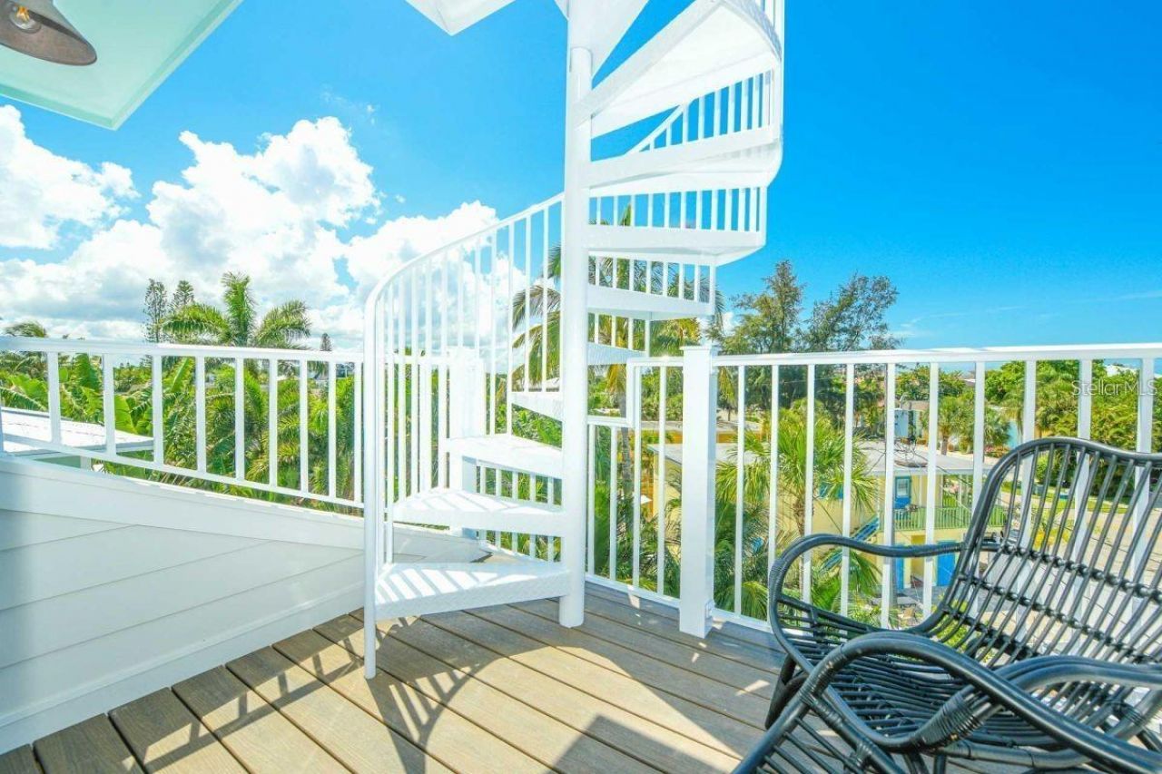 332 Avenida De Mayo, Sarasota, FL 34242 Photo