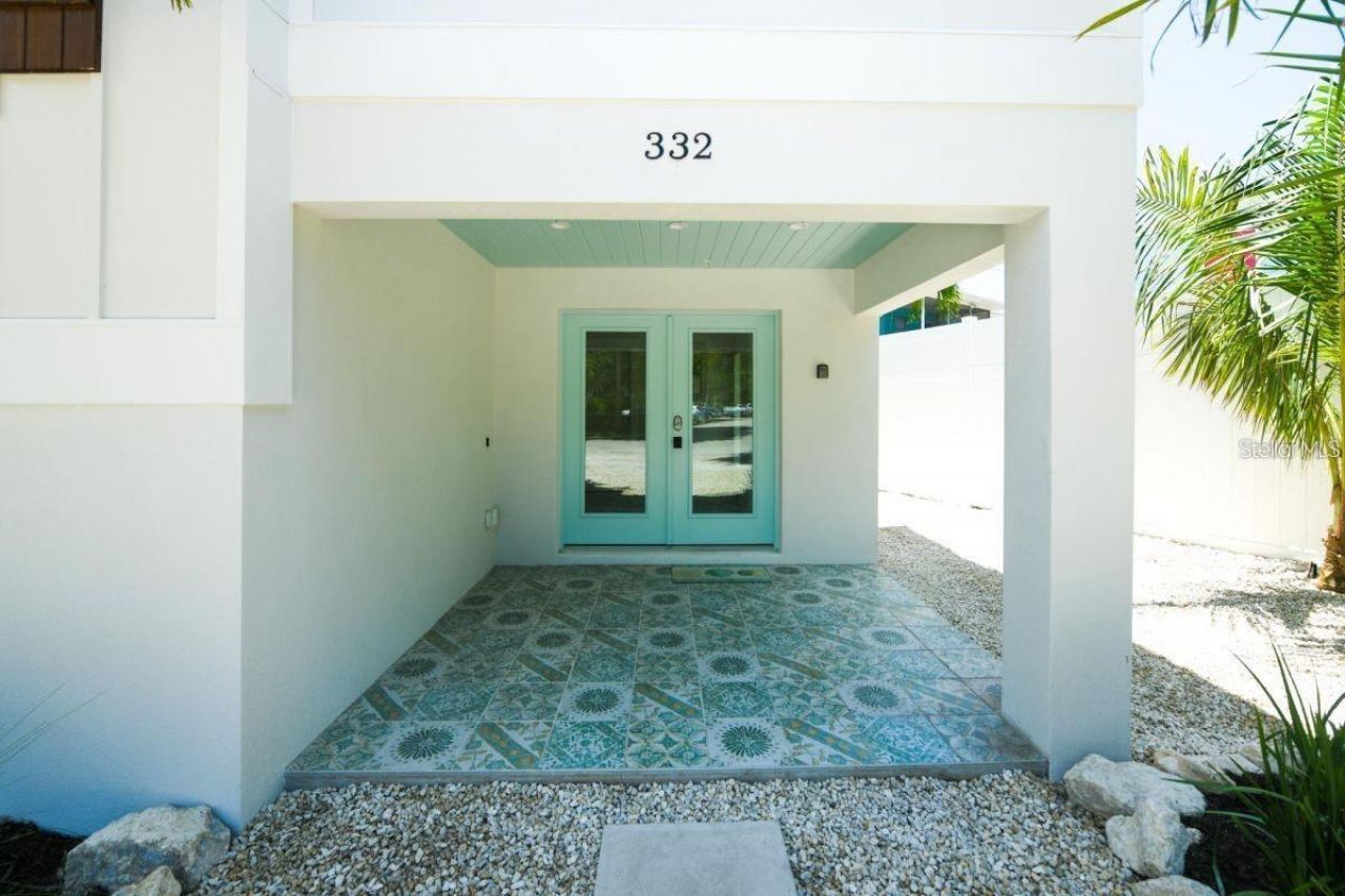 332 Avenida De Mayo, Sarasota, FL 34242 Photo