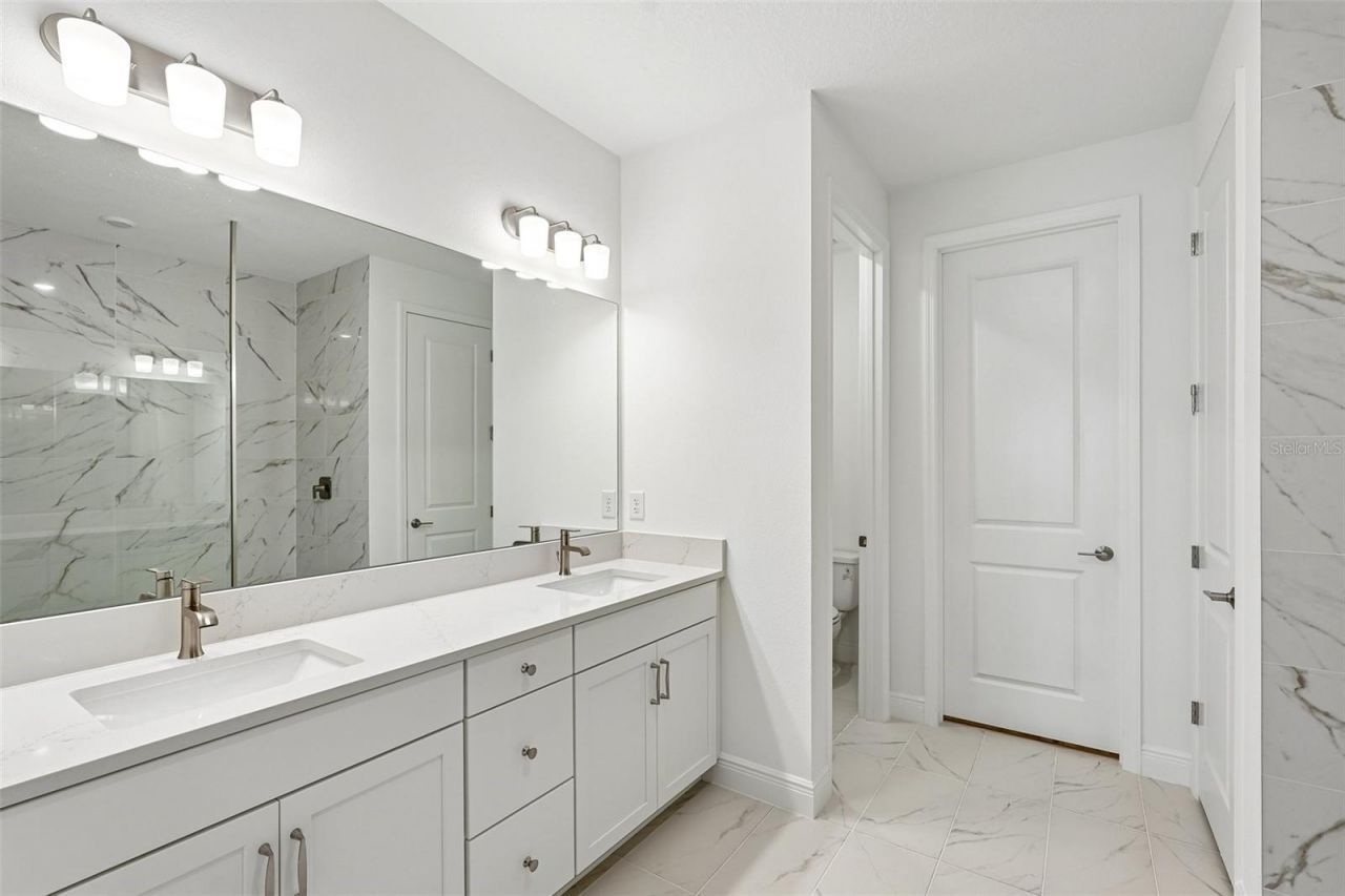 8221 Seaflower Parkway, Bradenton, FL 34210 Photo