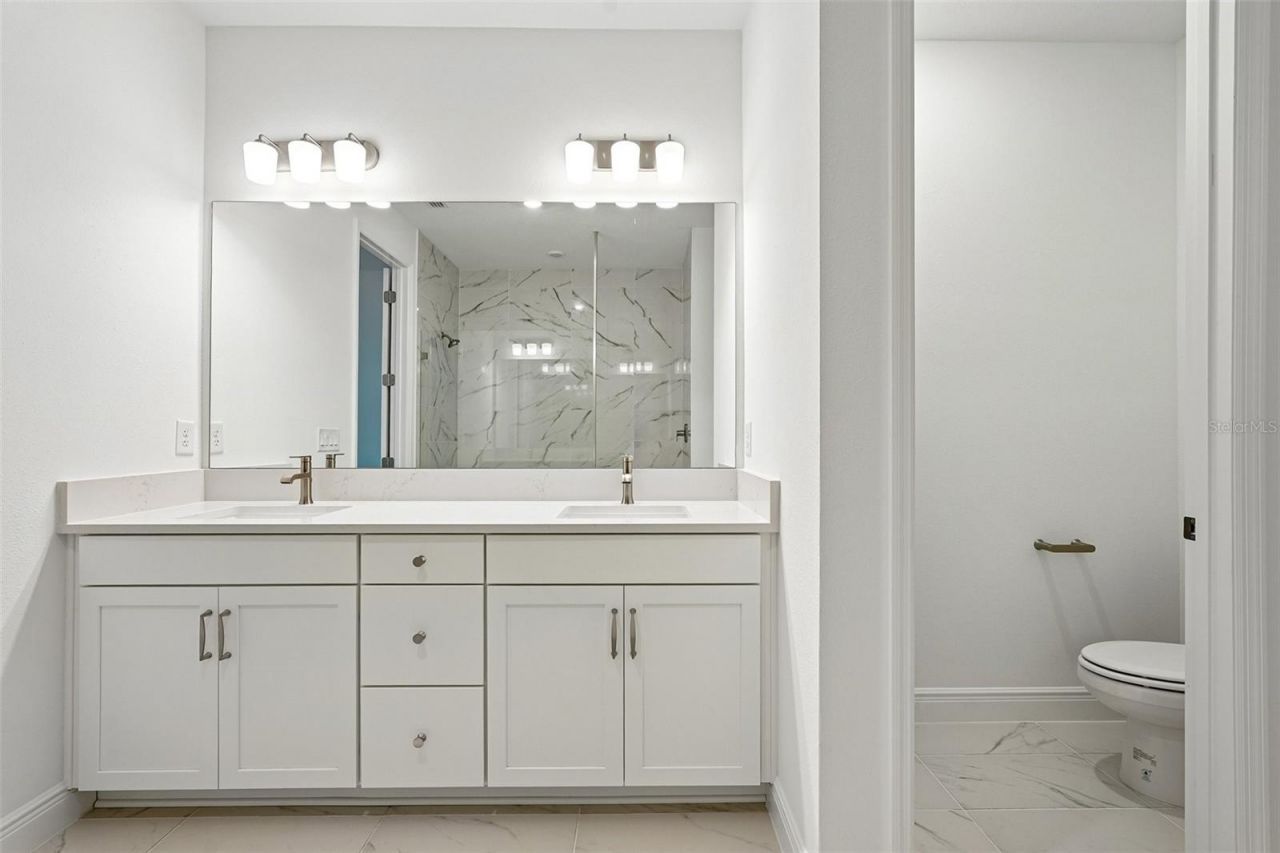 8221 Seaflower Parkway, Bradenton, FL 34210 Photo