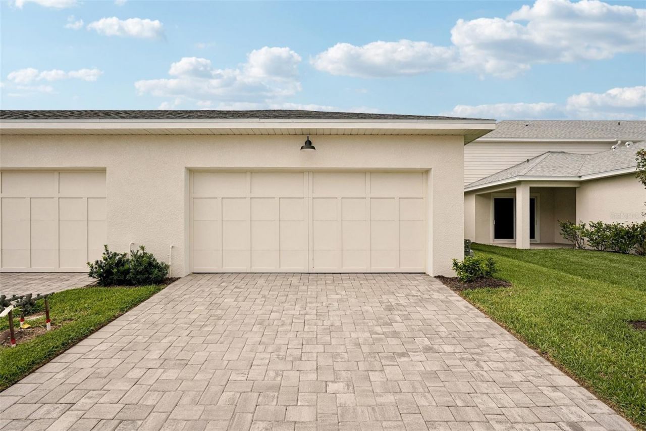 8221 Seaflower Parkway, Bradenton, FL 34210 Photo