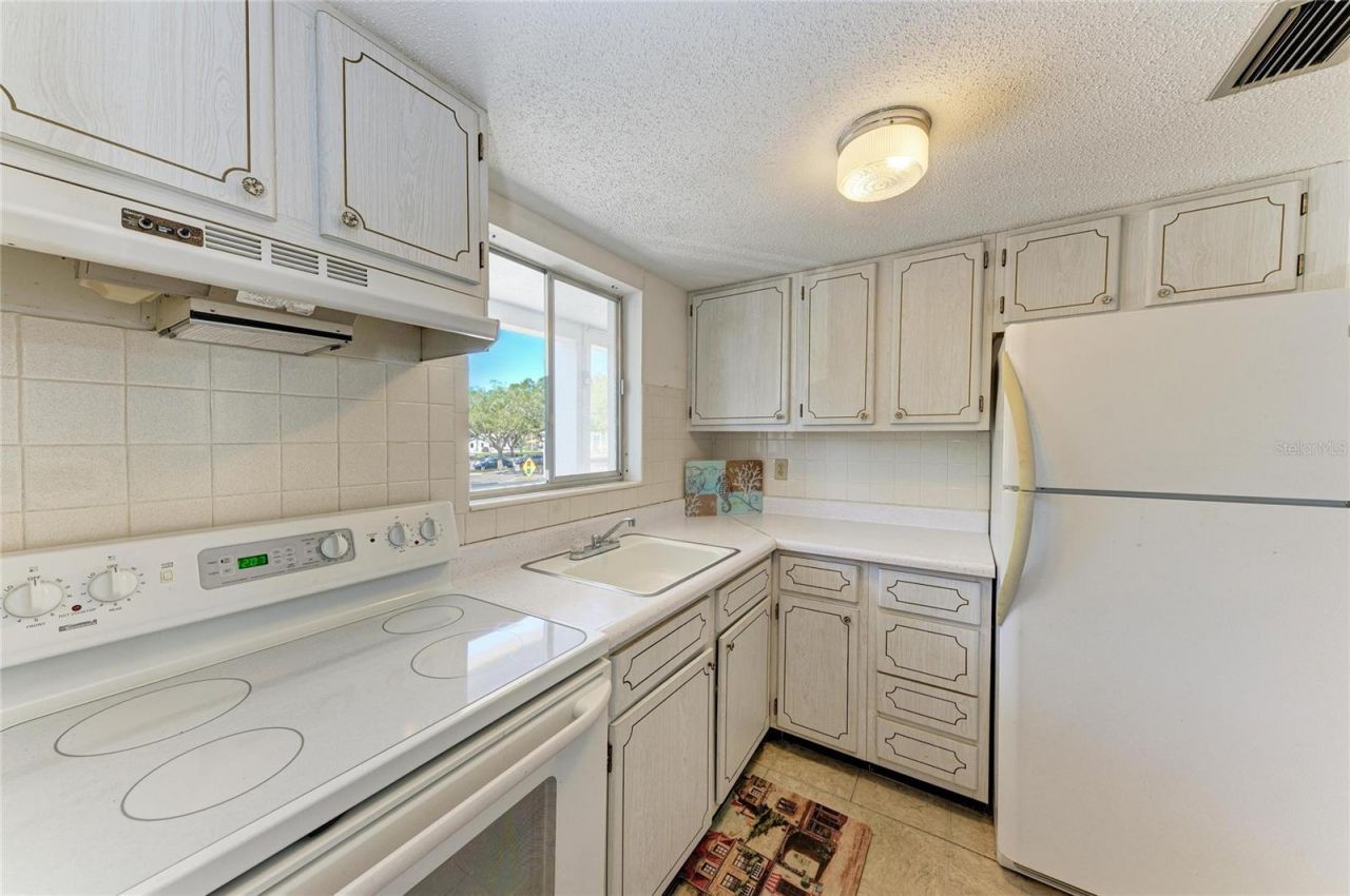 2431 Flamingo Boulevard , Unit K25, Bradenton, FL 34207 Photo